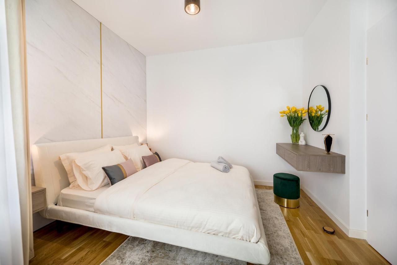 Bucharest Luxury Apartments ภายนอก รูปภาพ