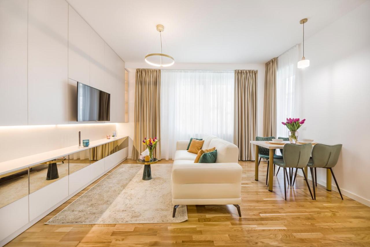 Bucharest Luxury Apartments ภายนอก รูปภาพ