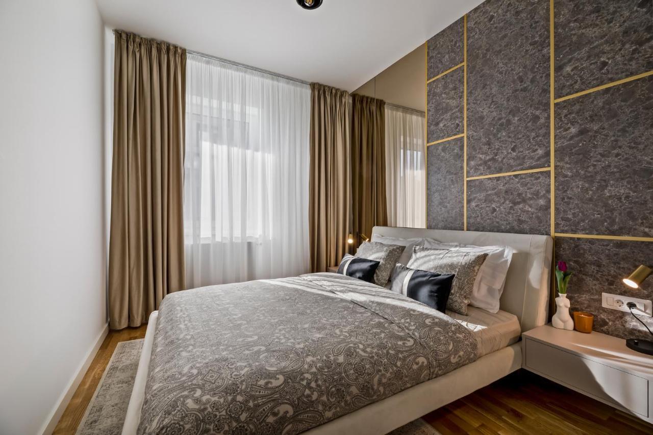 Bucharest Luxury Apartments ภายนอก รูปภาพ