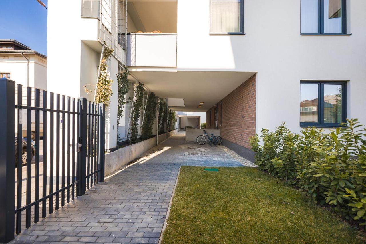 Bucharest Luxury Apartments ภายนอก รูปภาพ